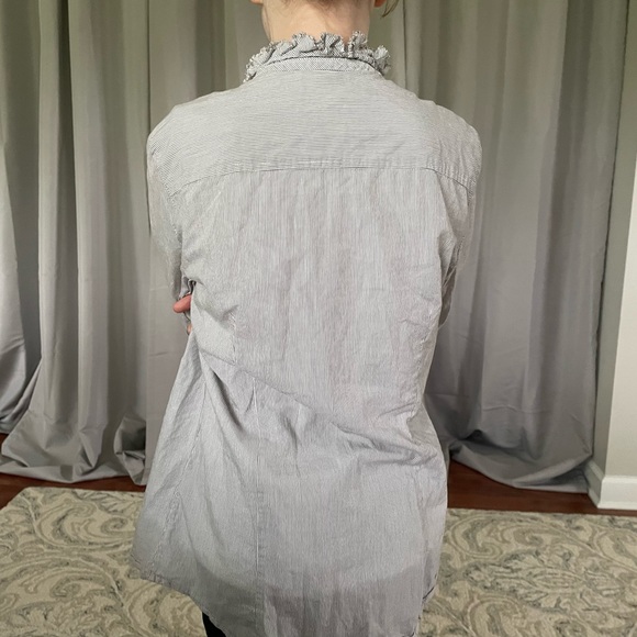 long sleeve J.CREW button up - Picture 3 of 3